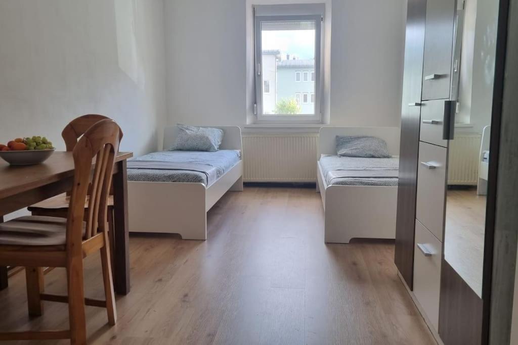 Apartment Mit 2 Betten Inklusive Gratis Parkplatz Graz Exteriör bild